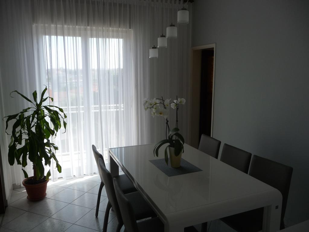 بولا Apartments Noris المظهر الخارجي الصورة
