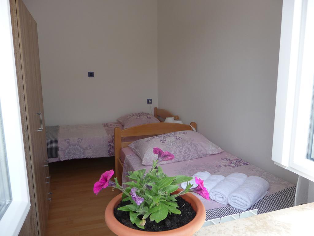 بولا Apartments Noris المظهر الخارجي الصورة